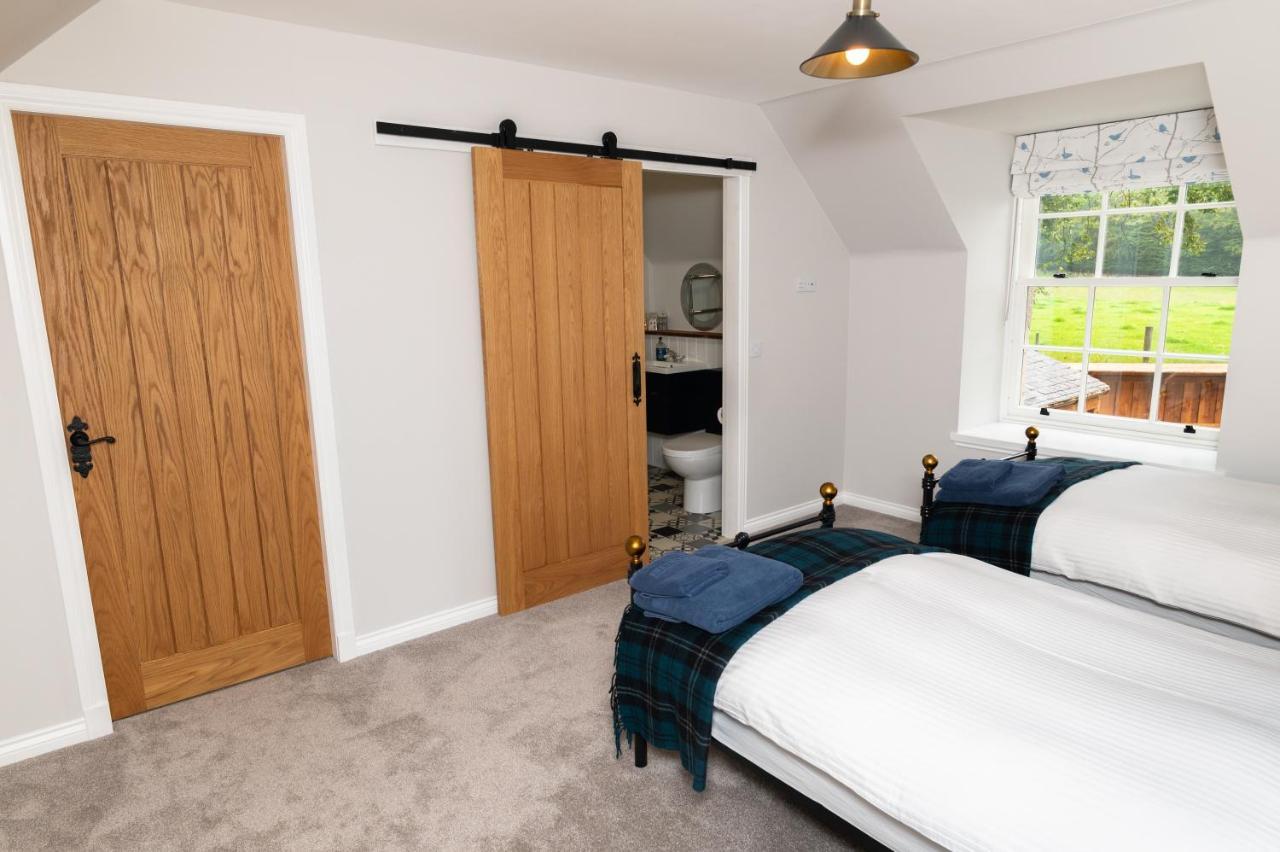 Netherdale House & The Coach House Turriff Екстериор снимка