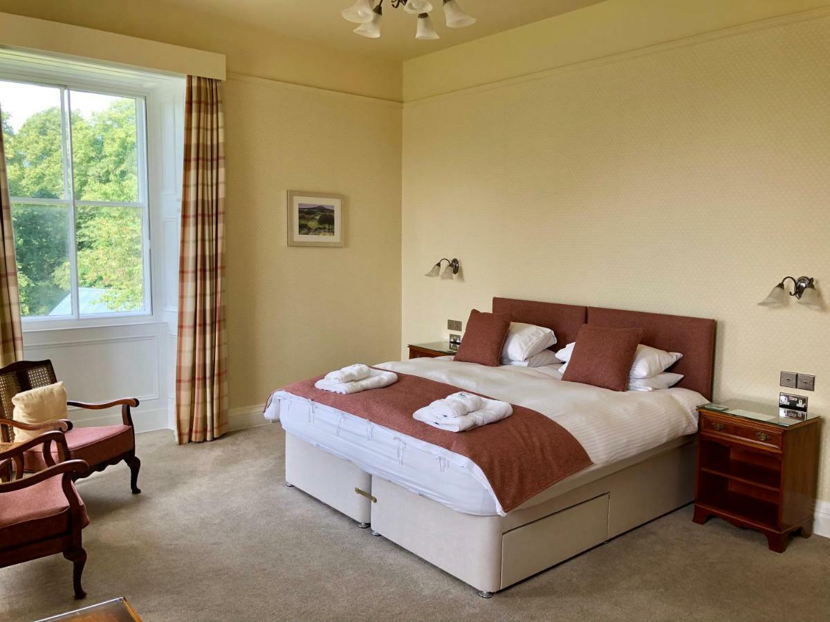 Netherdale House & The Coach House Turriff Екстериор снимка